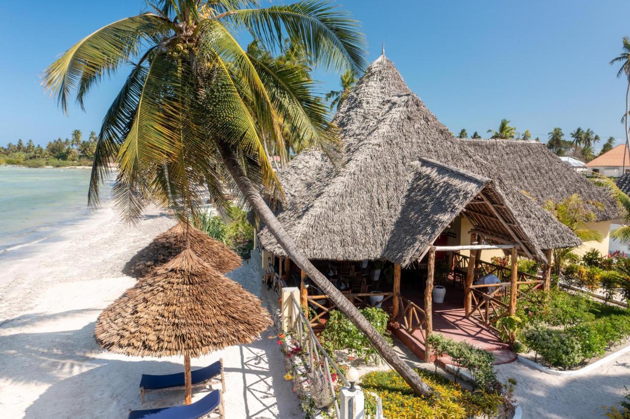 Weavers Lodge Pongwe Ngoại thất bức ảnh